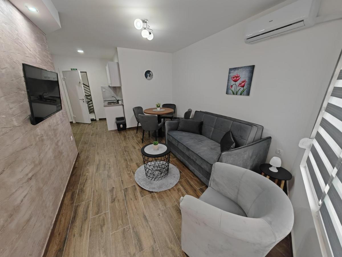 Imperial Apartment